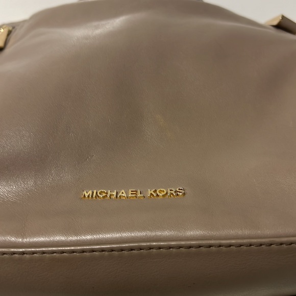 Michael Kors Matilda Leather Handbag mocha beige - Picture 14 of 14